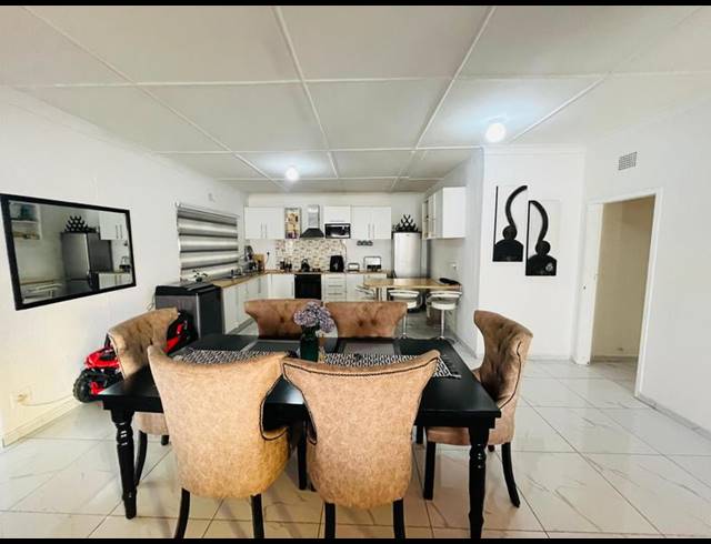 3 BEDROOM PROPERTY TO RENT IN ELSBURG